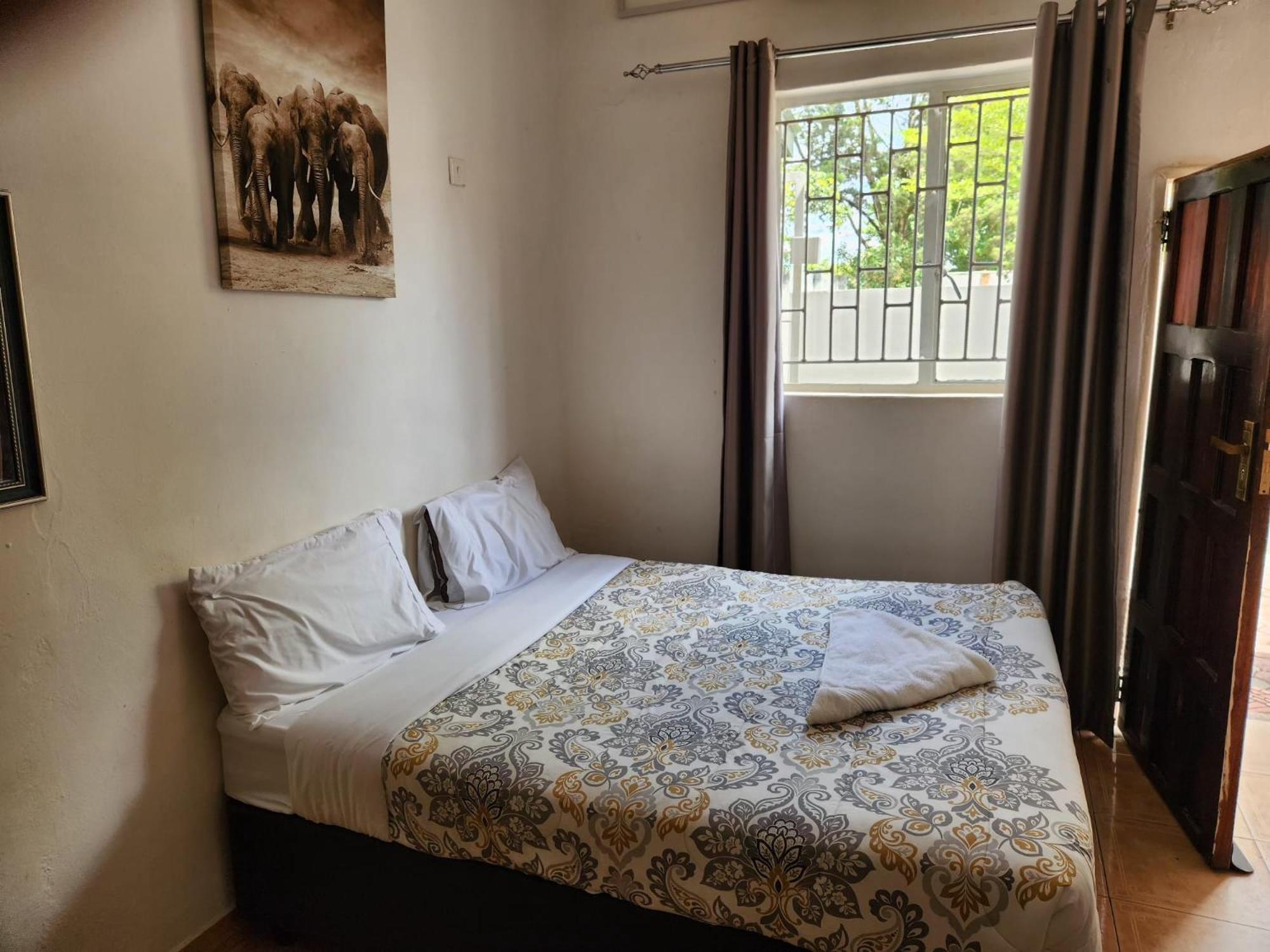 לוסקה Mukala Lodge מראה חיצוני תמונה